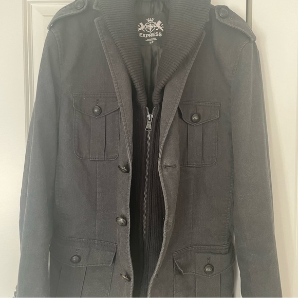 SALE‼️EUC Express sport coat with removable knit collar - Picture 5 of 6